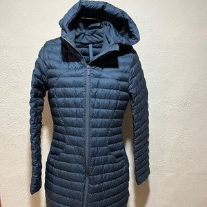 Lululemon pack it down jacket
